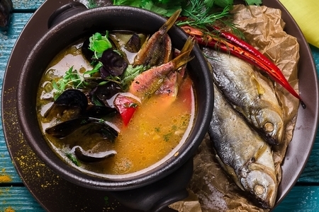 7 лучших рыбных супов, которые согреют в любую погоду