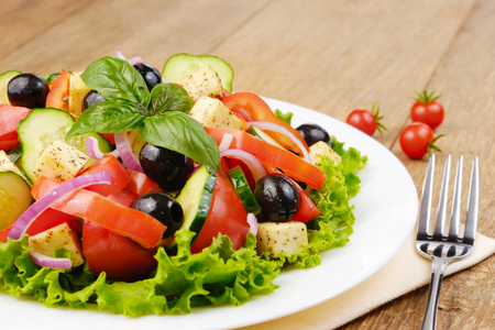 Греческий салат: классический рецепт и тонкости приготовления