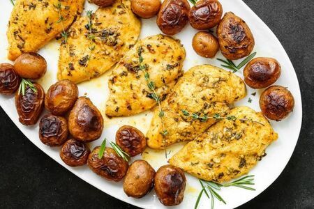 Жарим и запекаем: блюда из курицы и картошки