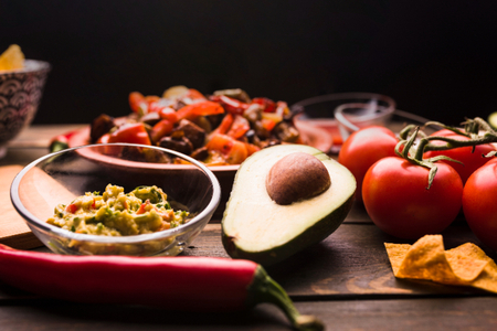 Остро, ярко и вкусно: лучшие рецепты мексиканской кухни для вашего стола