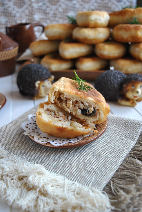 Рецепт пирога с гречкой и грибами - Пироги с овощами, грибами от 1001 ЕДА
