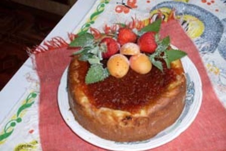 Абрикосово-клубничный пирог: шаг 4