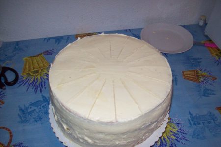 Украшение торта масляным кремом: шаг 9