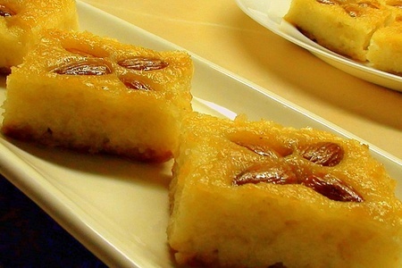Десерт из манки с миндалём в сахарном сиропе «басбаса»: шаг 8