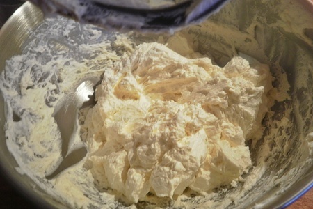 Торт подушка, фисташковый масляный бисквит, swiss meringue buttercream: шаг 20