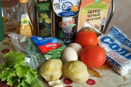 Салат с тунцом и  овощами.: шаг 1