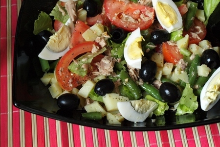Салат с тунцом и  овощами.: шаг 6