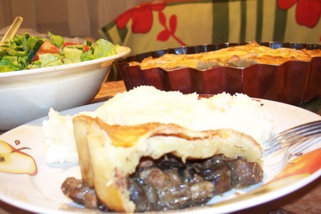 Английский пирог с говядиной, почками и грибами ("english steak &amp; kidney pie").: фото шаг 20