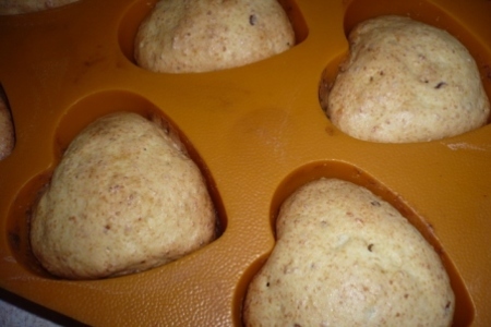 Фото приготовления рецепта: Творожные кексы, большой и маленькие, с шоколадной крошкой