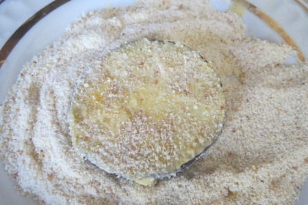 Башенки из баклажана с сыром и томатным соусом: шаг 4