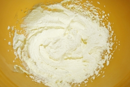 Лимонно-маковое печенье с прослойкой из сливочного сыра: шаг 2
