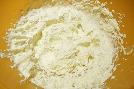 Лимонно-маковое печенье с прослойкой из сливочного сыра: шаг 4