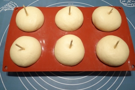 Пирожки "наливные яблочки": шаг 16