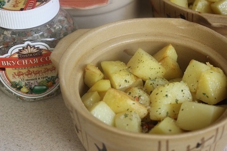 Картофель с маслятами в горшочках по-егерски: шаг 9