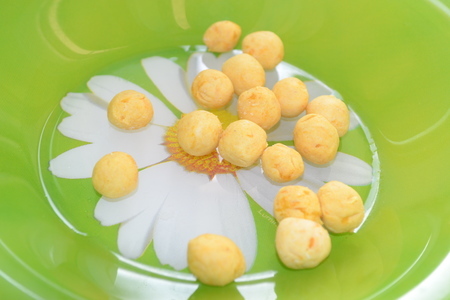 Bua loi (плавающий лотос) - рисовые шарики в кокосовом молоке с яйцом-пашот: шаг 3
