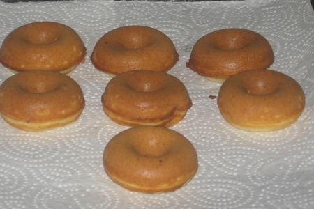 Донаты (пончики) из донат-мейкера: фото шаг 8