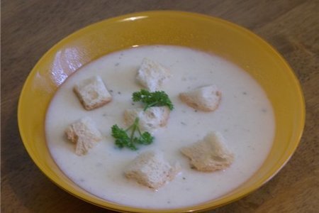 Фото к рецепту: Сырный суп пюре