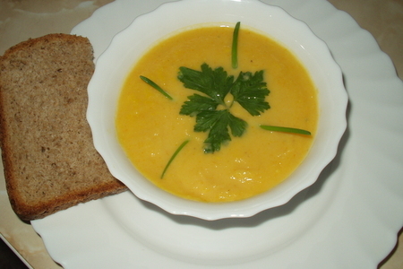 Крем-суп из корня сельдерея и тыквы