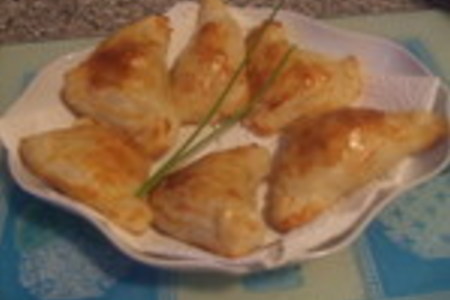 Фото к рецепту: Пирожки слоенные соленые (мои любимые начинки)