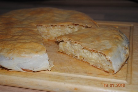 Фото к рецепту: Пирог с тестом фило,творогом,яблоками и бананом