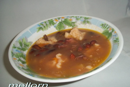 Фото к рецепту: Фасолевый суп с галушками