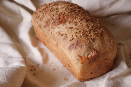 Пшенично-гречневый хлеб с сыром