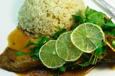 Фото к рецепту: Рыба с имбирем в пивном соусе