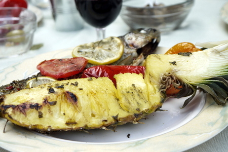Фото к рецепту: Пикантный ананас на гриле „ koolinar. еда. друзья. жизнь!“
