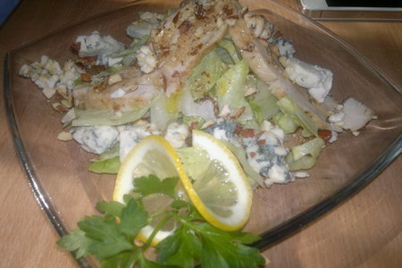 Фото к рецепту: Салат с дор блю