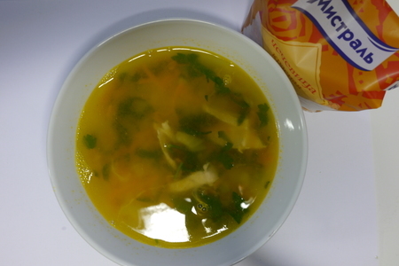 Фото к рецепту: Куриный суп с красной чечевицей