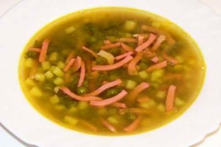 Фото к рецепту: Гороховый суп с копченостями