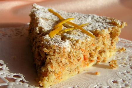Фото к рецепту: Итальянский морковный пирог torta di carote dietetika
