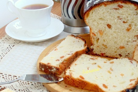 Фото к рецепту: Ирландский чайный хлеб "бармбрак" фм (barm brack)