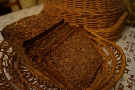 Фото к рецепту: Vollkornbrot хлеб из цельного зерна.