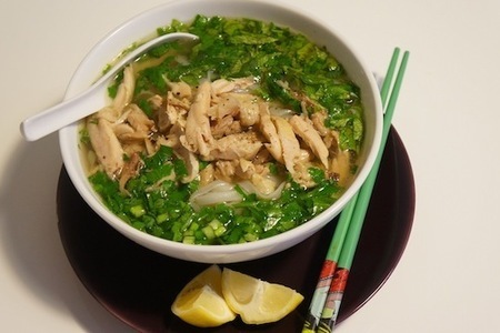 Вьетнамский суп "фо" с курицей
