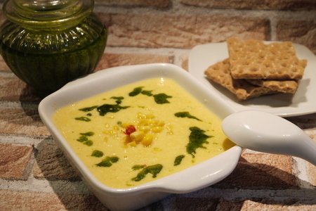 Фото к рецепту: Кукурузный суп-крем за 15 минут