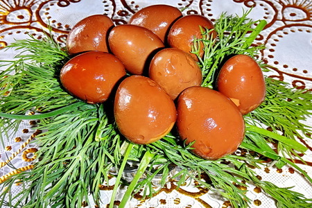Фото к рецепту: Перепелинные яйца по-китайски