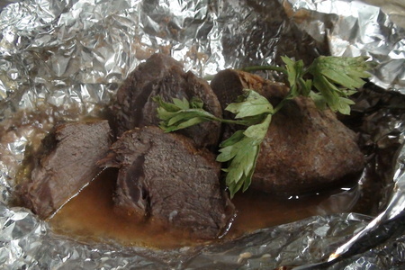 Фото к рецепту: Мясо запечённое, два способа в одном рецепте.