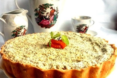 Фото к рецепту: Пирог яблочно-тыквенный под маковой шапочкой