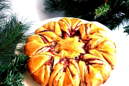 Фото к рецепту: Пирог "рождественская звезда"