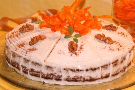 Фото к рецепту: Морковный торт