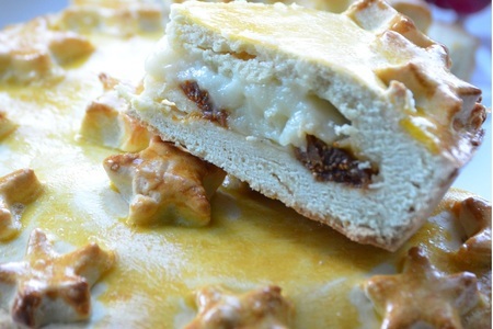Фото к рецепту: Баскский пирог с инжиром