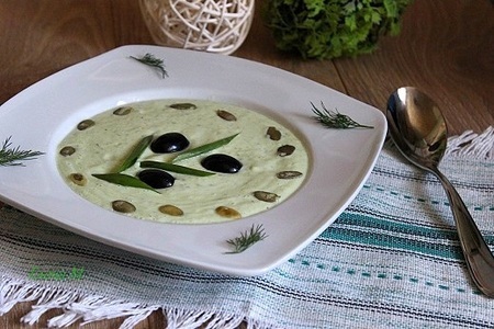 Фото к рецепту: Крем-суп из авокадо