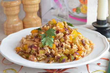 Фото к рецепту: Рис " басмати" с овощами по-новоорлеански за 12 минут