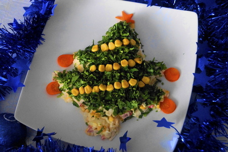 Фото к рецепту: Крабовый салат "елочка"