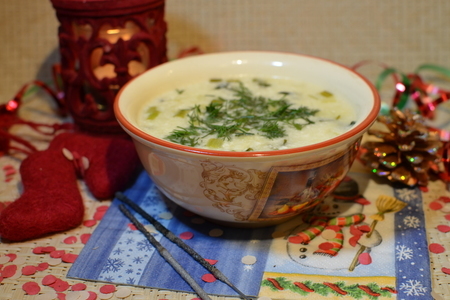 Фото к рецепту: Похмельный кисломолочный суп