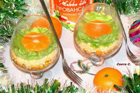 Фото к рецепту: Новогодний салат "романтика"