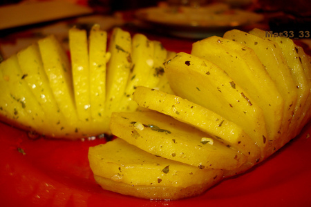 Фото к рецепту: Картофель в микроволновке (гарнир, быстро)