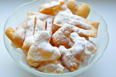 Фото к рецепту: Чешское печенье "божьи милости" 