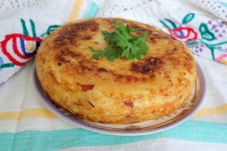 Фото к рецепту: Кугелис по-литовски (картофельная "бабка") 